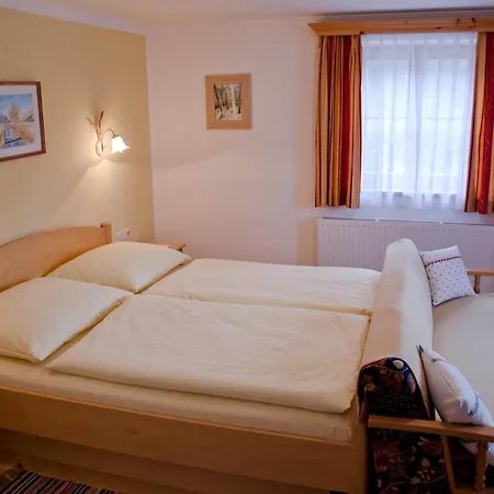 Kleintoedlinggut Villa Leogang Room photo