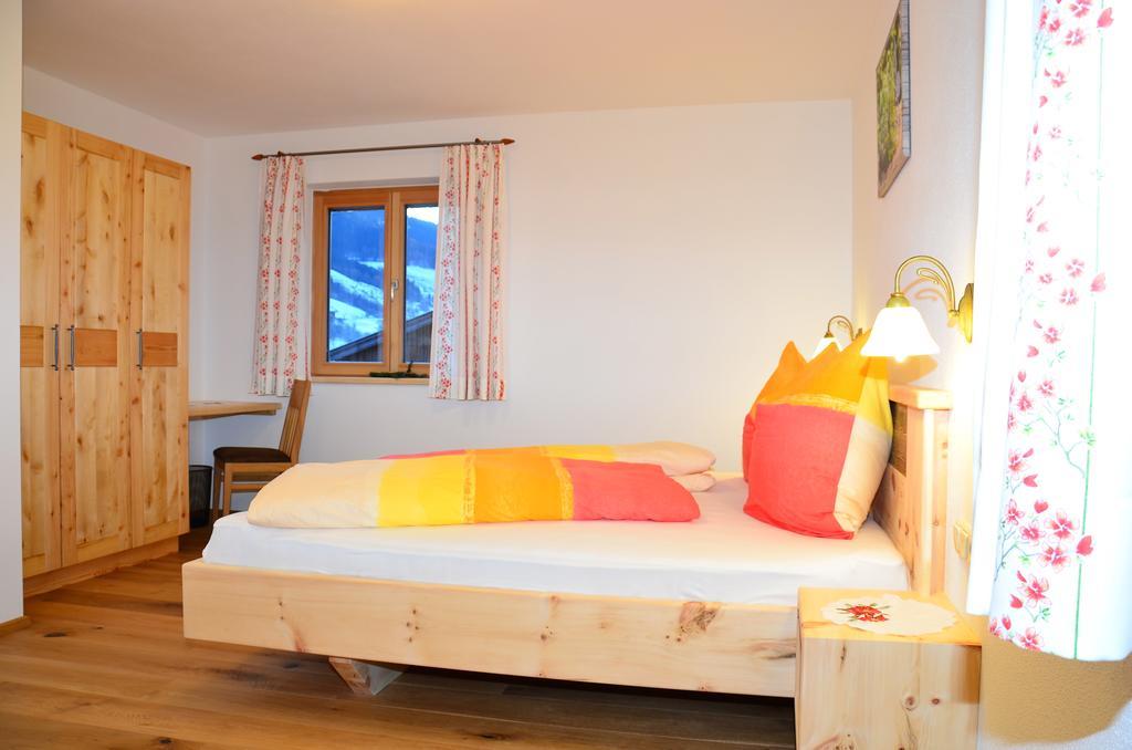 Kleintodlinggut Farm stay *